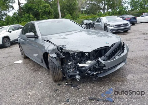 2023 BMW M550 I xDrive из США, поврежденный, VIN WBA13BK09PCL46381